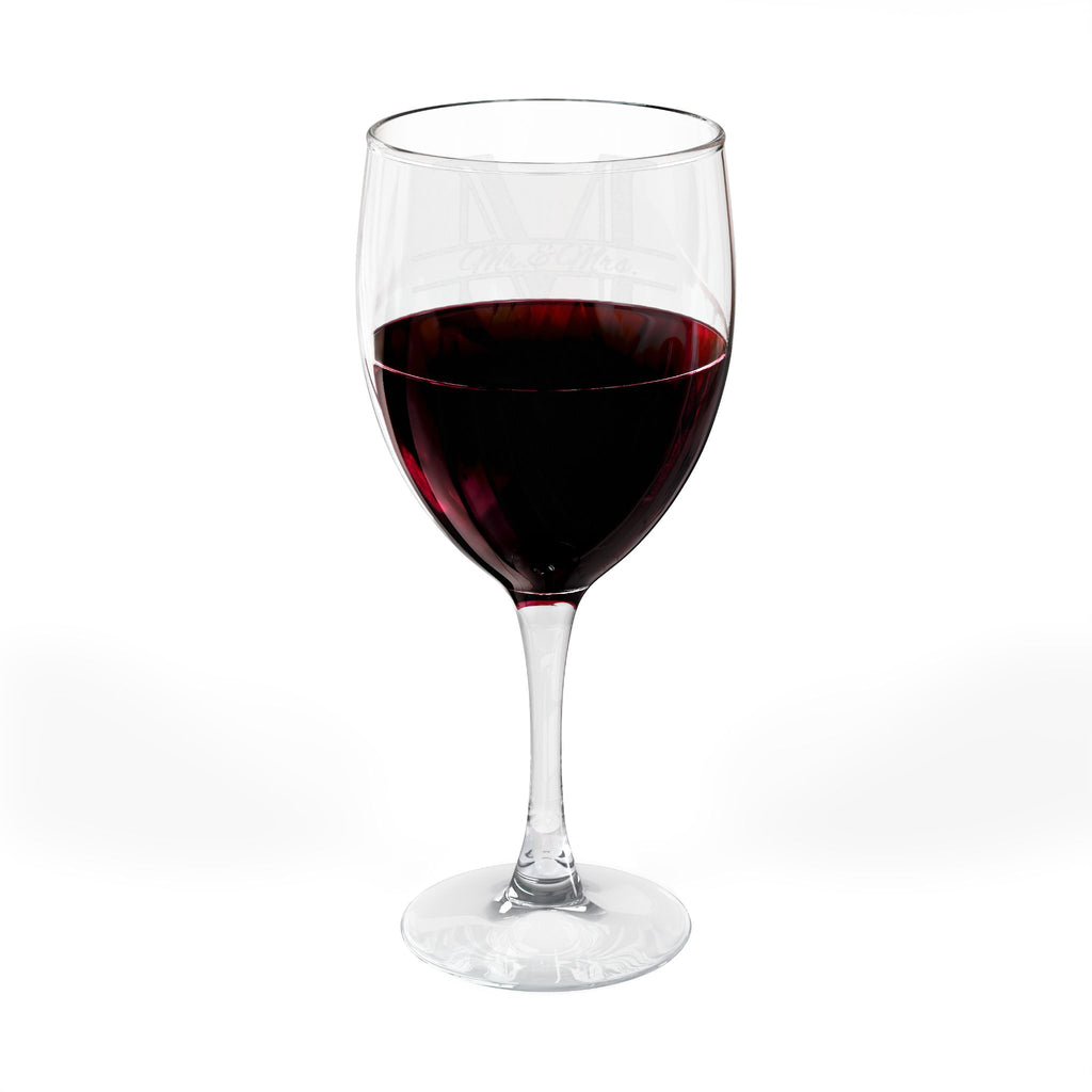 Engraved 10.5oz Wine Glass — Wedding Decor Souvenir