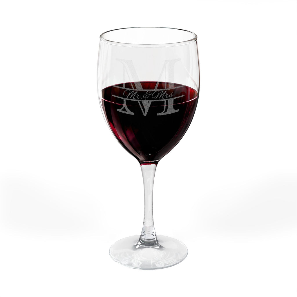 Engraved 10.5oz Wine Glass — Wedding Decor Souvenir